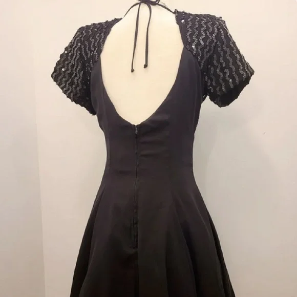 Vintage By Night’s 1980s Black Sequin Dress - Picture 2 of 4
